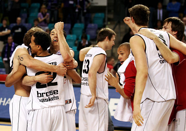 成为值得反 成为值得反