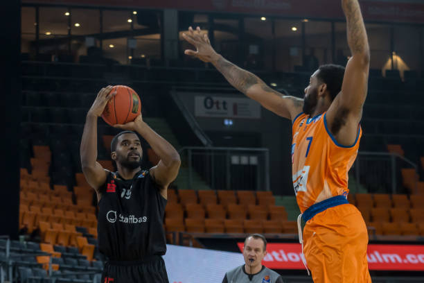 一位前知名 一位前知名