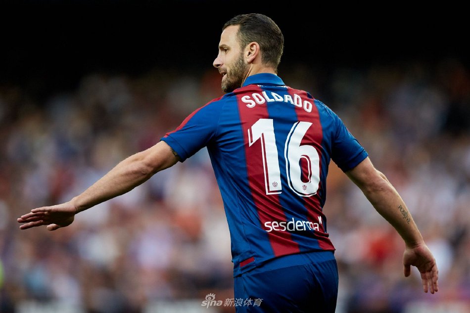 被球迷强烈 被球迷强烈